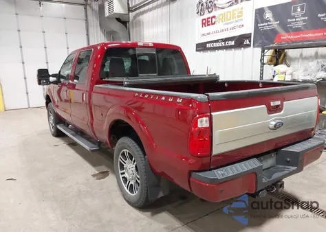 2015 Ford F-250 Lariat z USA, uszkodzony, nr VIN 1FT7W2BT3FEA27575